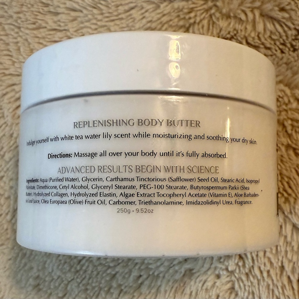 White Tea & Water Lily Body Butter - Picture 4 of 5